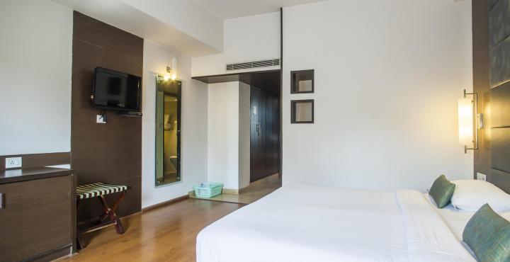 Ashraya International Hotel Bangalore Exterior photo