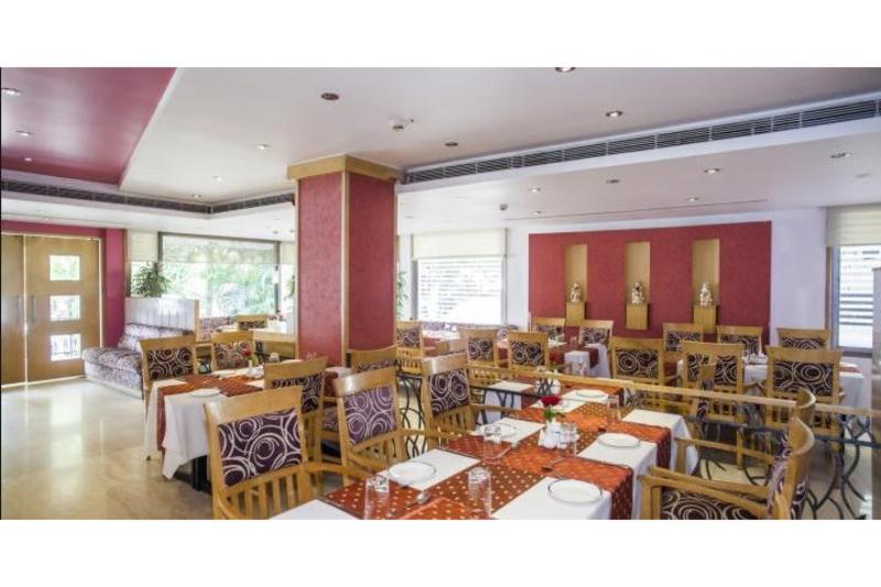 Ashraya International Hotel Bangalore Exterior photo